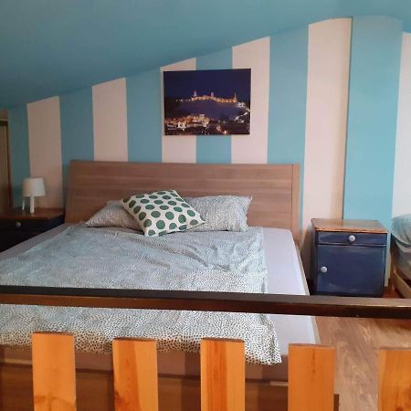 Apartament Na Rynku Хенціни Екстер'єр фото