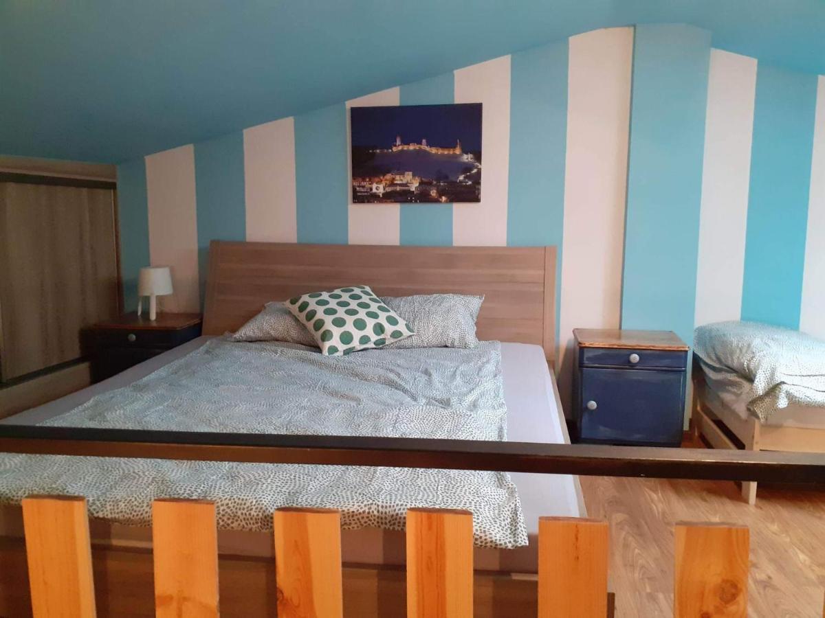 Apartament Na Rynku Хенціни Екстер'єр фото